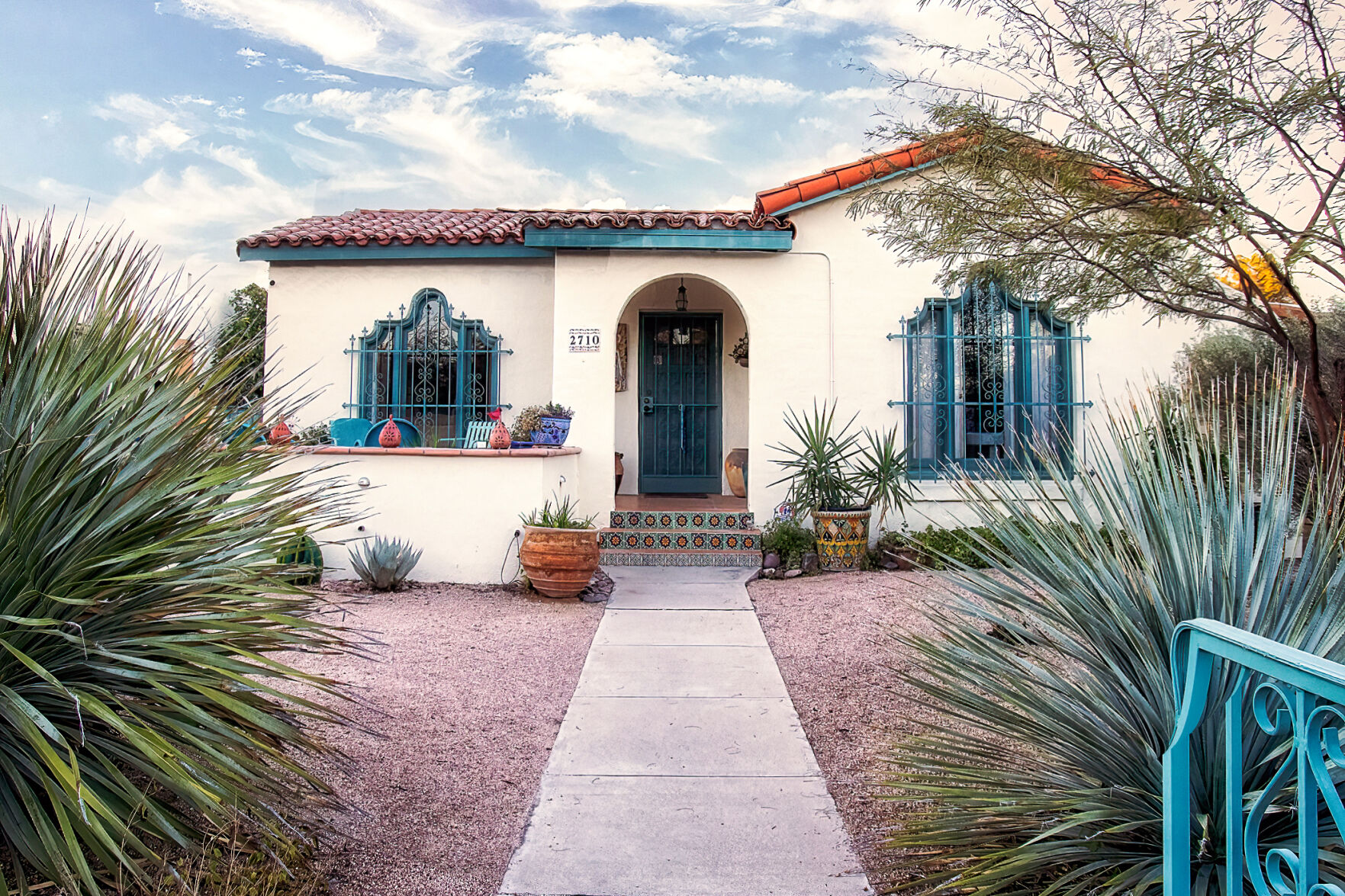 2710 E 7th St.JPG